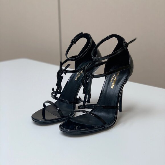 Saint Laurent Black Patent Leather Logo Sandals - Picture 1 of 9